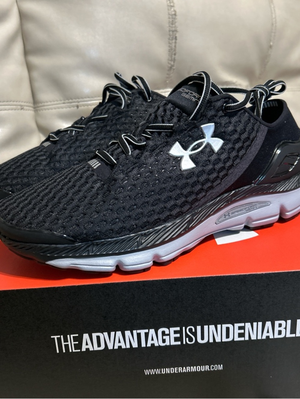 Under Armour Men’s Black & White Athletic Running Shoes